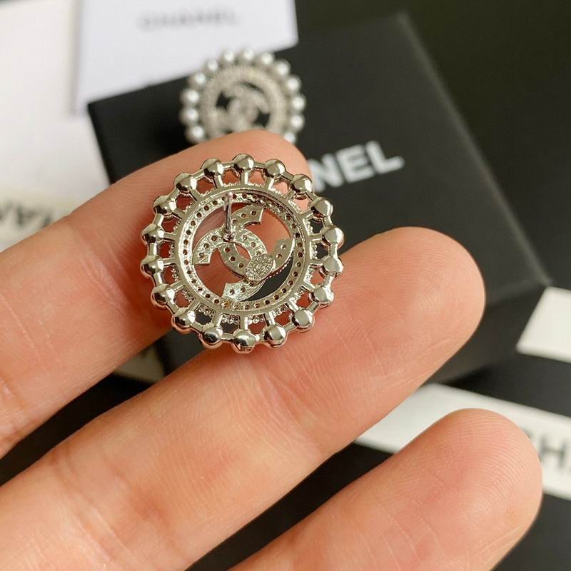 Chanel Earring 06yxh38 (1)