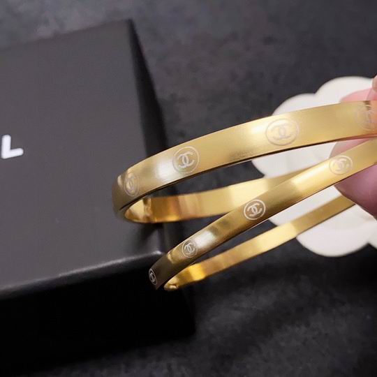 Chanel bracelet 11lyh161 (1)
