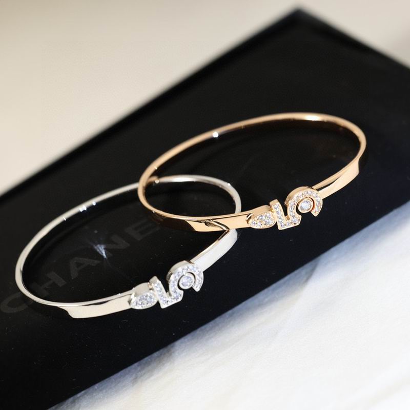 Chanel bracelet 05yxh28 (1)