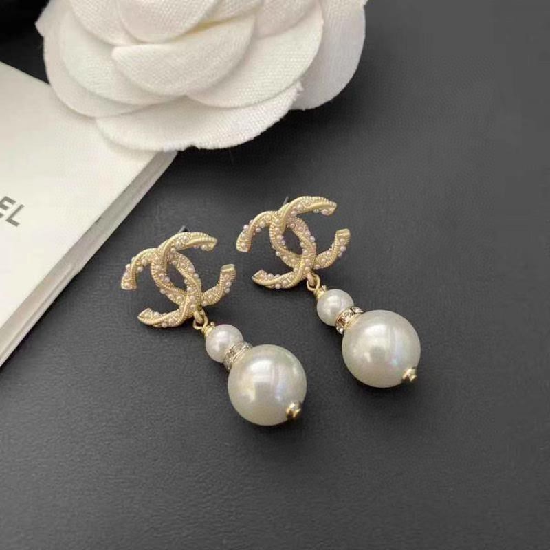 Chanel Earring 07yxh85 (1)