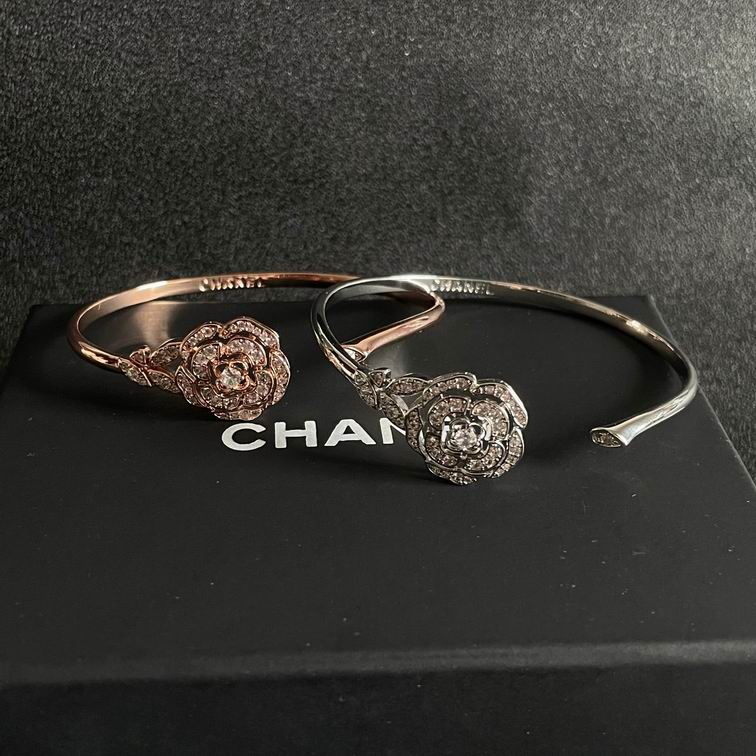 Chanel bracelet 11lyh194 (1)