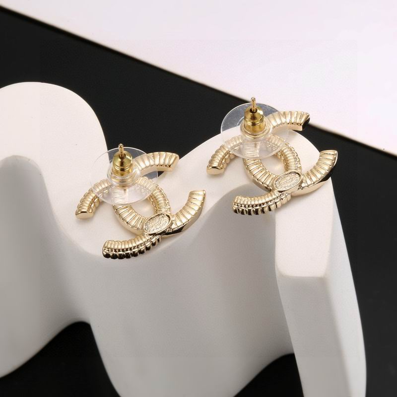 Chanel Earring 06yxh69 (1)