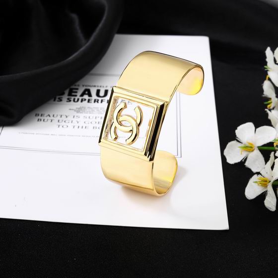Chanel bracelet 12lyh69 (1)