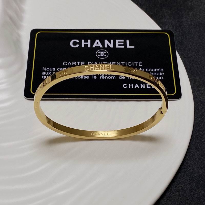 Chanel bracelet 05yxh17 (1)