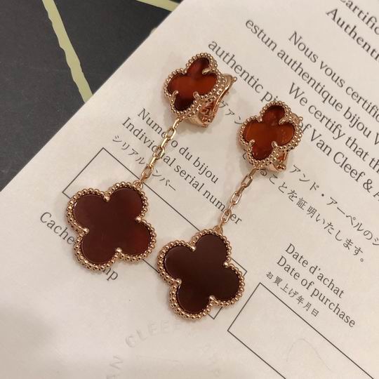 Van Cleef & Arpels earring 04lyh13 (1)