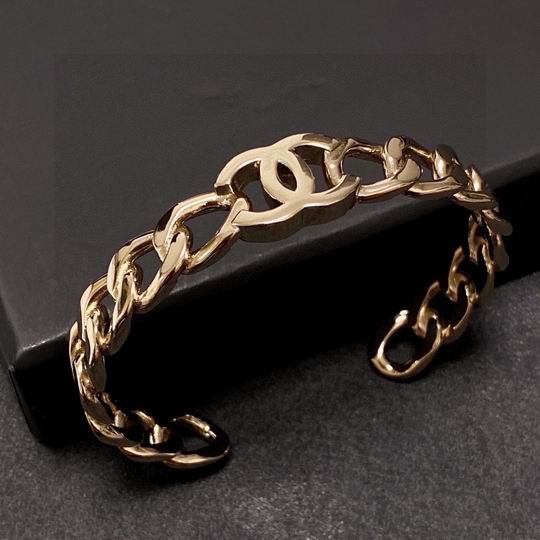 Chanel bracelet 11lyh119 (1)