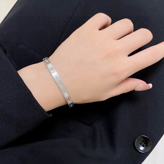 Chanel bracelet 11lyh151 (1)