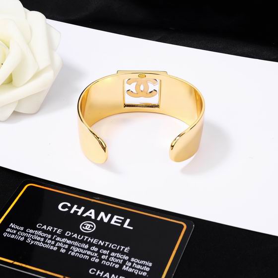 Chanel bracelet 12lyh69 (1)