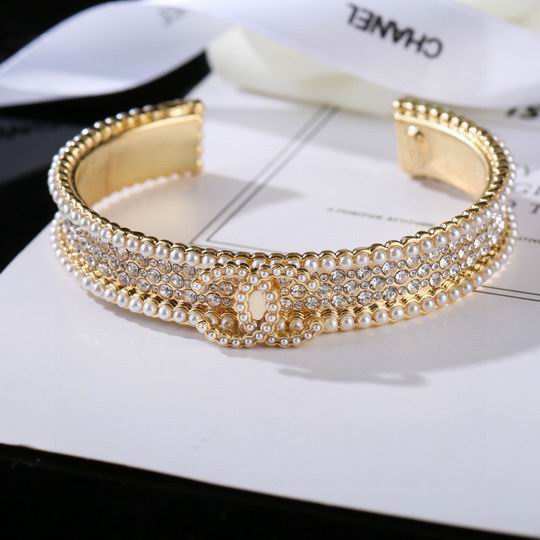 Chanel bracelet 12lyh61 (1)
