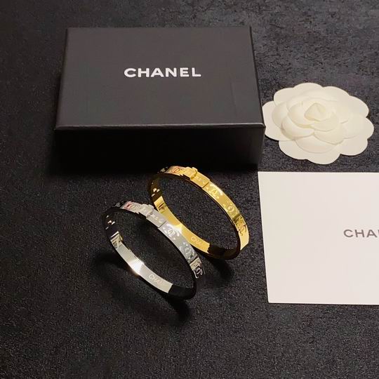 Chanel bracelet 11lyh148 (1)
