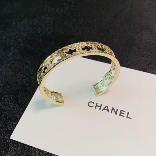 Chanel bracelet 12lyh39 (1)