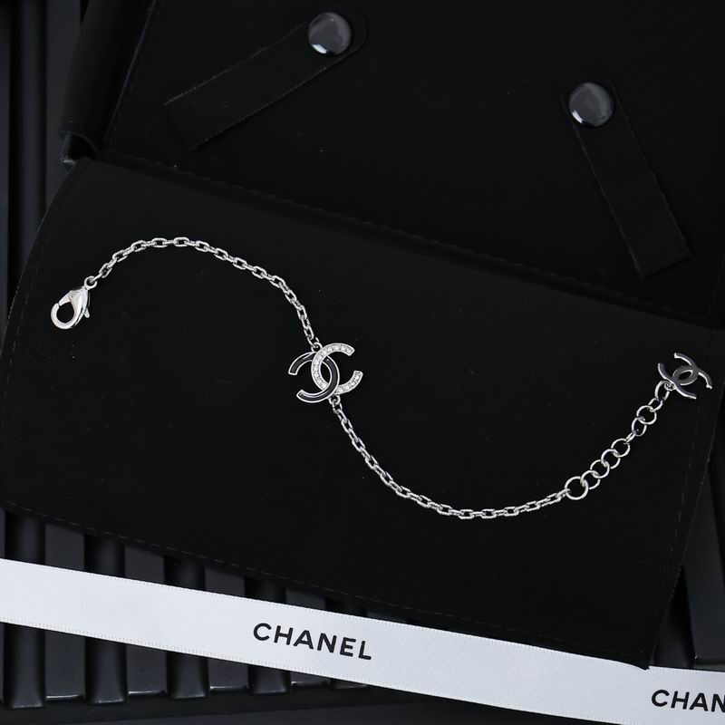 Chanel bracelet 05yxh02 (1)