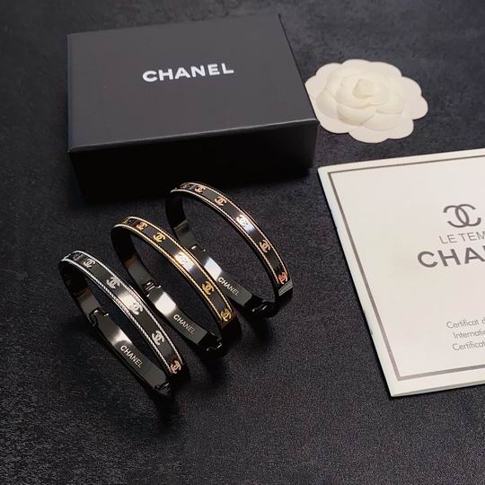 Chanel bracelet 11lyh150 (1)