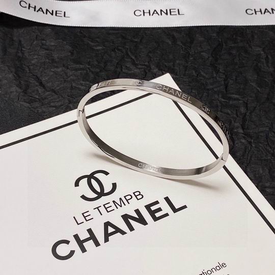 Chanel bracelet 11lyh122 (1)