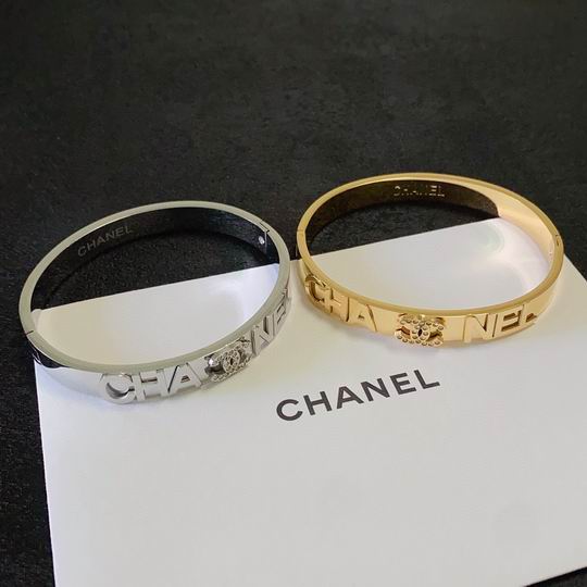 Chanel bracelet 11lyh114 (1)