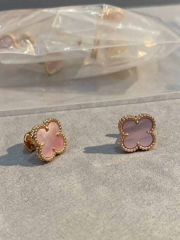 Van Cleef & Arpels earring 03lyh44 (1)