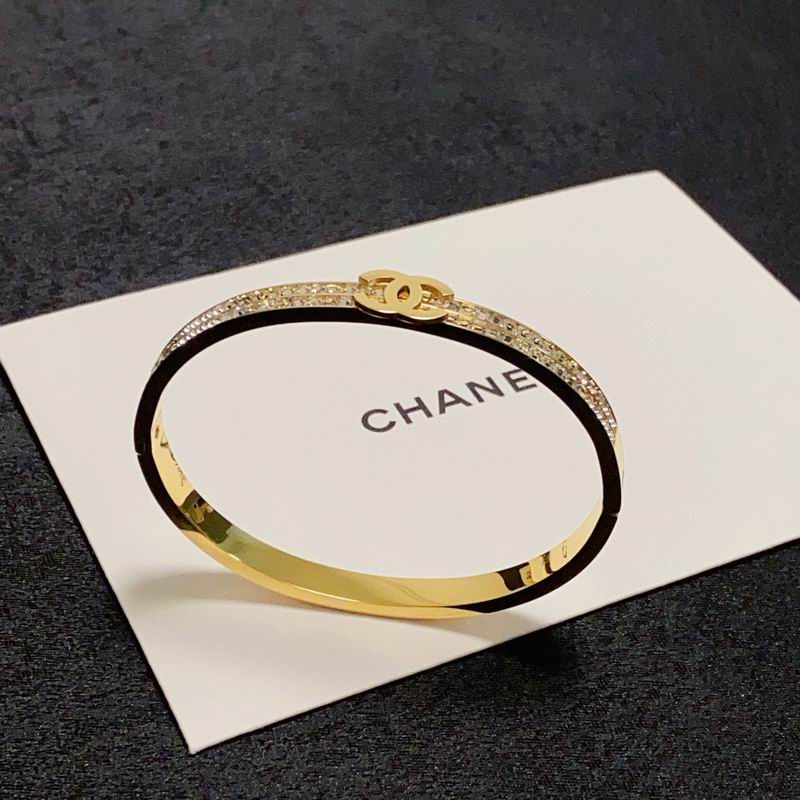 Chanel bracelet 07yxh06 (1)