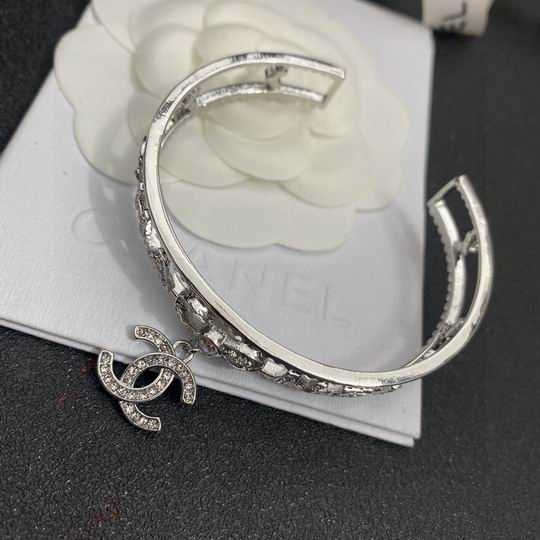 Chanel bracelet 11lyh192 (1)