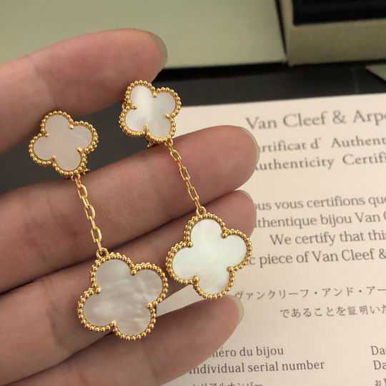 Van Cleef & Arpels earring 04lyh09 (1)
