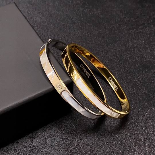 Chanel bracelet 11lyh133 (1)