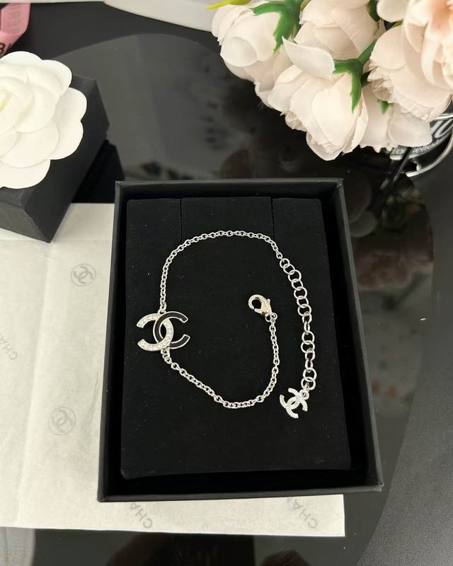 Chanel bracelet 05yxh08 (1)