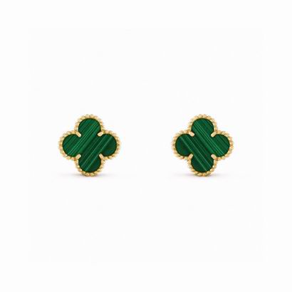 Van Cleef & Arpels earring 12lyh20 (1)