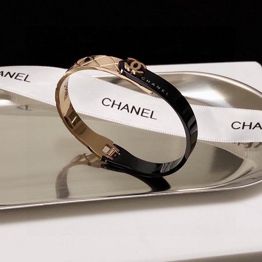 Chanel bracelet 11lyh138 (1)