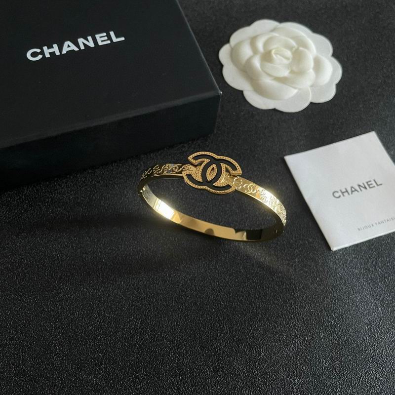 Chanel bracelet 05yxh11 (1)