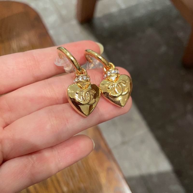 Chanel Earring 07yxh63 (1)