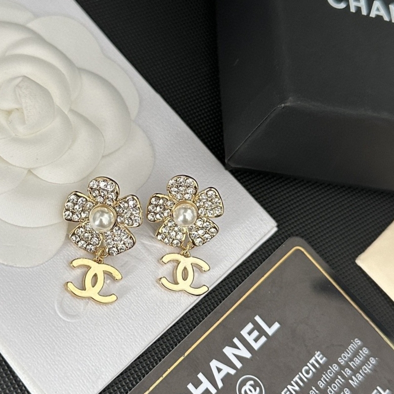 Chanel Earring 06yxh39 (1)