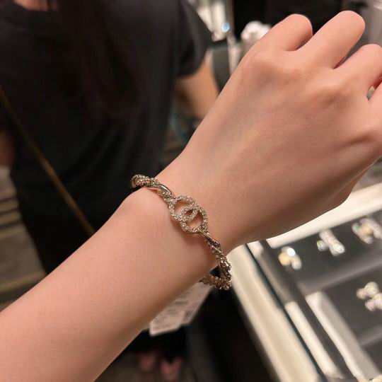 Chanel bracelet 11lyh112 (1)