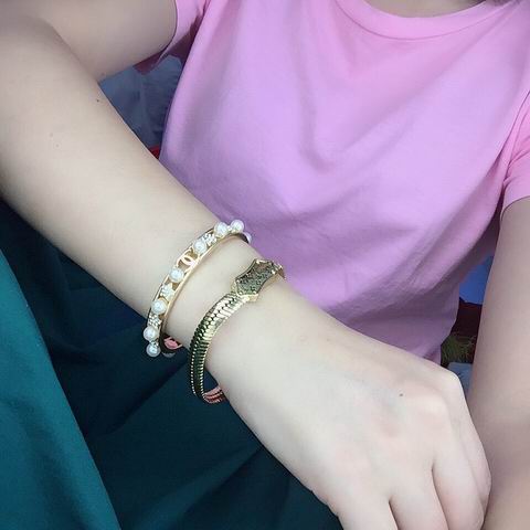 Chanel bracelet 12lyh62 (1)