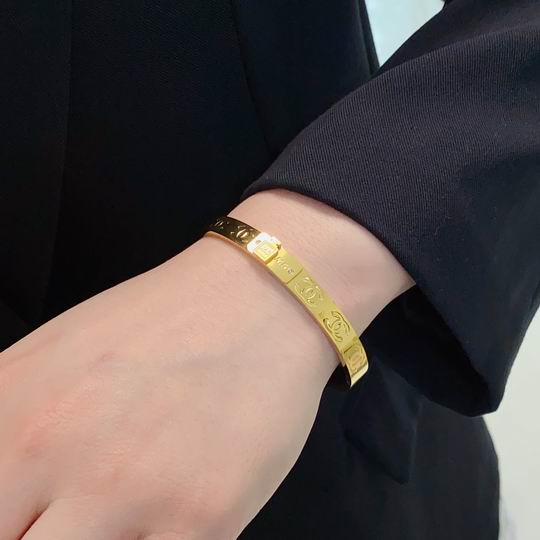 Chanel bracelet 11lyh148 (1)