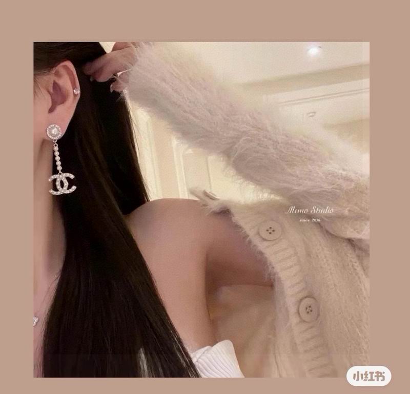 Chanel Earring 06yxh70 (1)