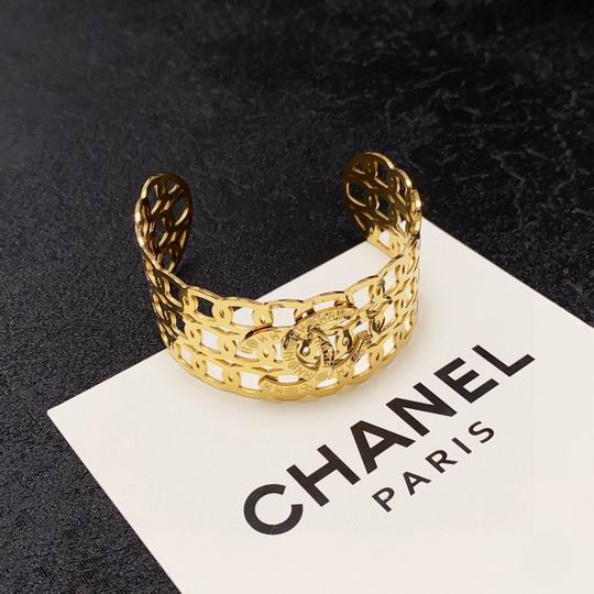 Chanel bracelet 12lyh09 (1)