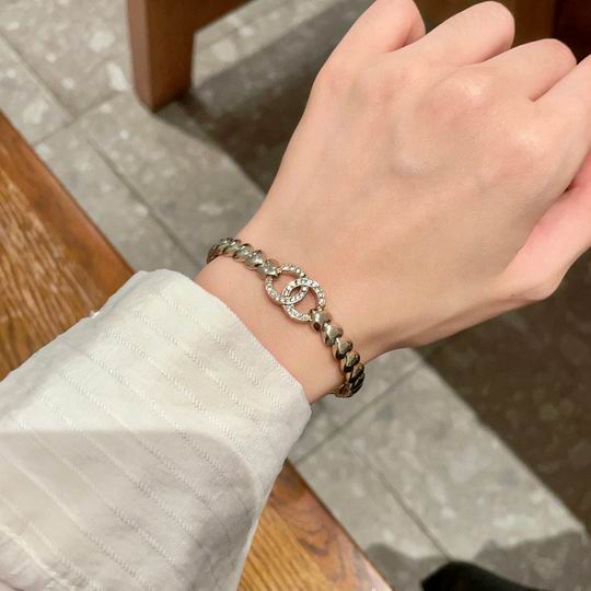 Chanel bracelet 12lyh48 (1)