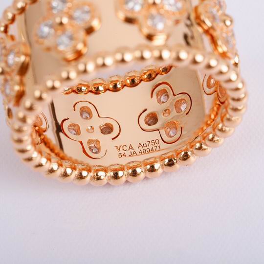Van Cleef & Arpels ring 04lyh13 (1)