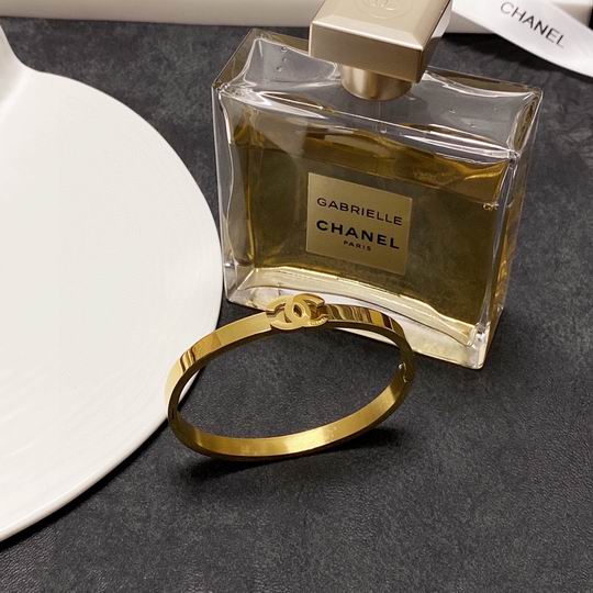 Chanel bracelet 11lyh127 (1)