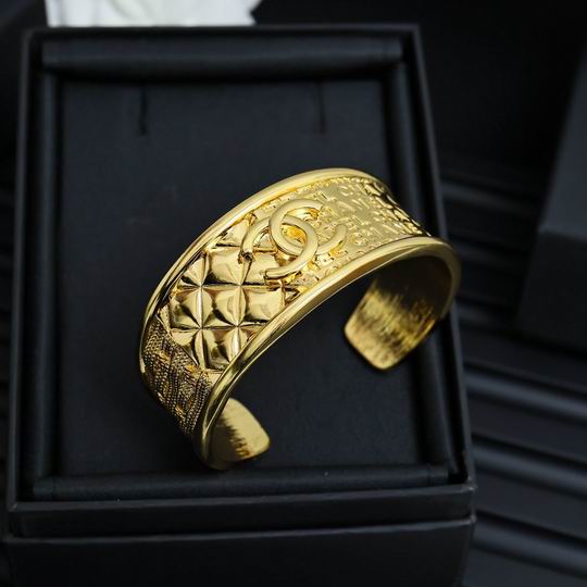 Chanel ring 01lyh20 (1)