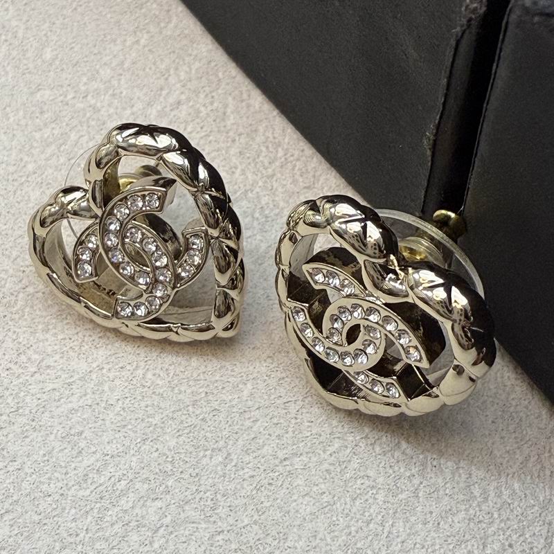 Chanel Earring 07yxh73 (1)