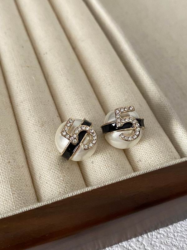 Chanel Earring 07yxh54 (1)