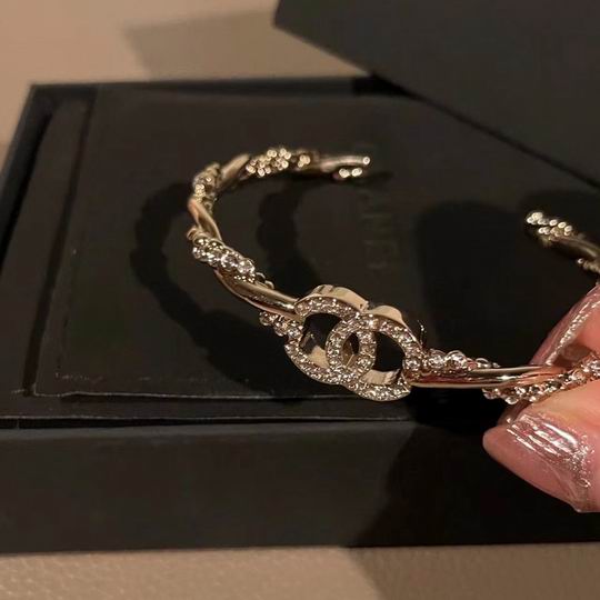 Chanel bracelet 11lyh124 (1)