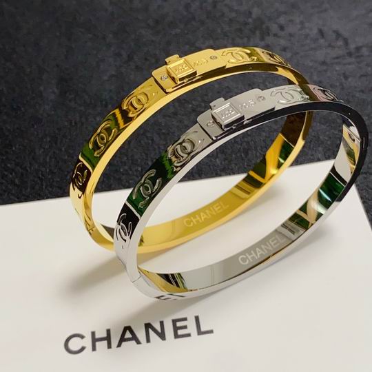 Chanel bracelet 11lyh148 (1)
