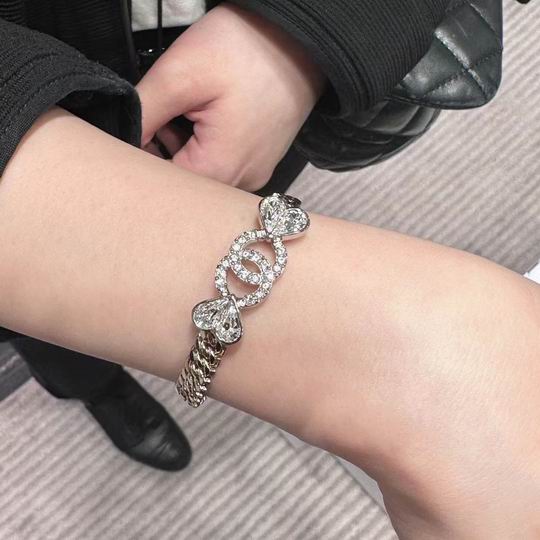 Chanel bracelet 12lyh42 (1)