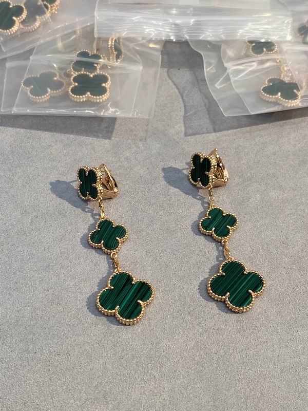 Van Cleef & Arpels earring 03lyh34 (1)