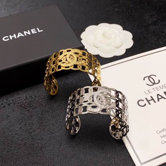 Chanel bracelet 12lyh09 (1)