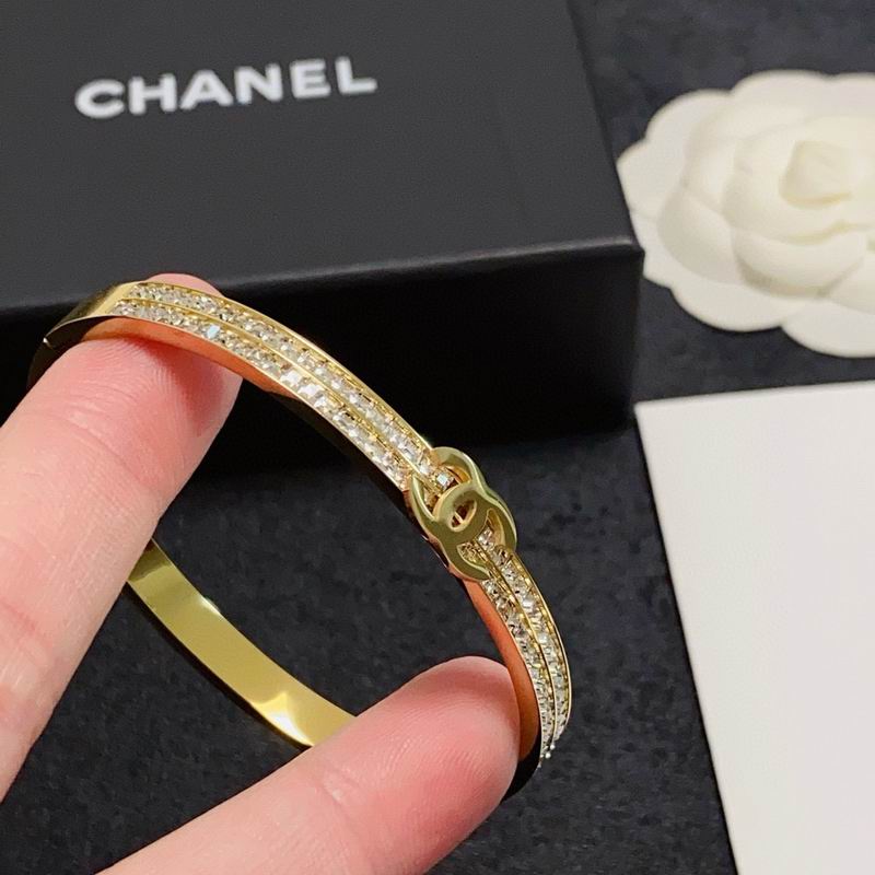 Chanel bracelet 07yxh06 (1)
