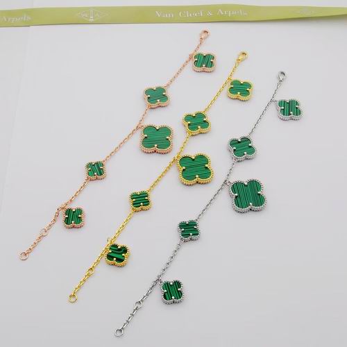 Van Cleef & Arpels bracelet 01lyh41 (1)