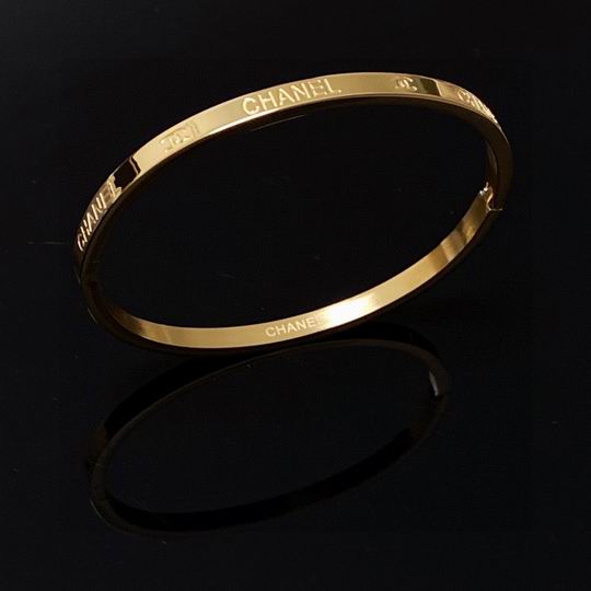 Chanel bracelet 12lyh73 (1)