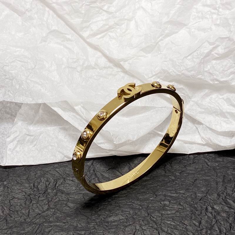Chanel bracelet 2lyx42 (9)